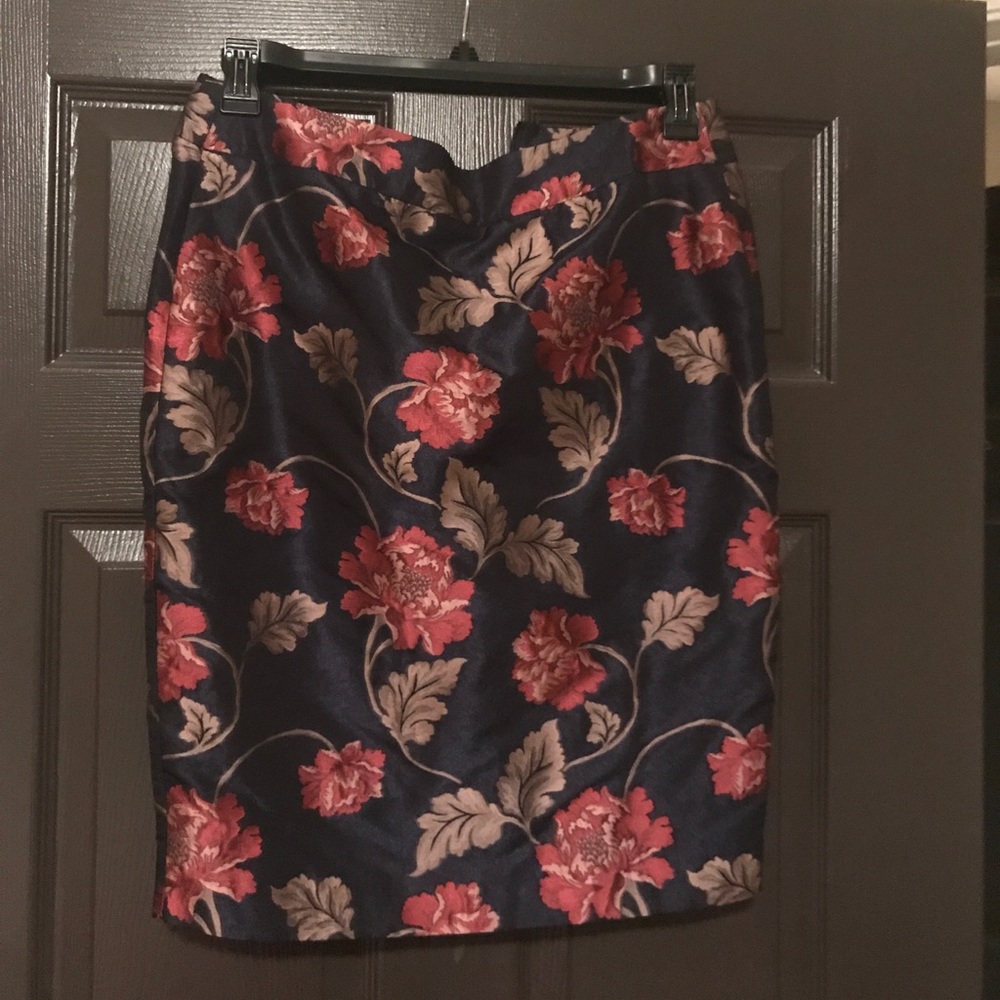 Ann Taylor floral skirt.